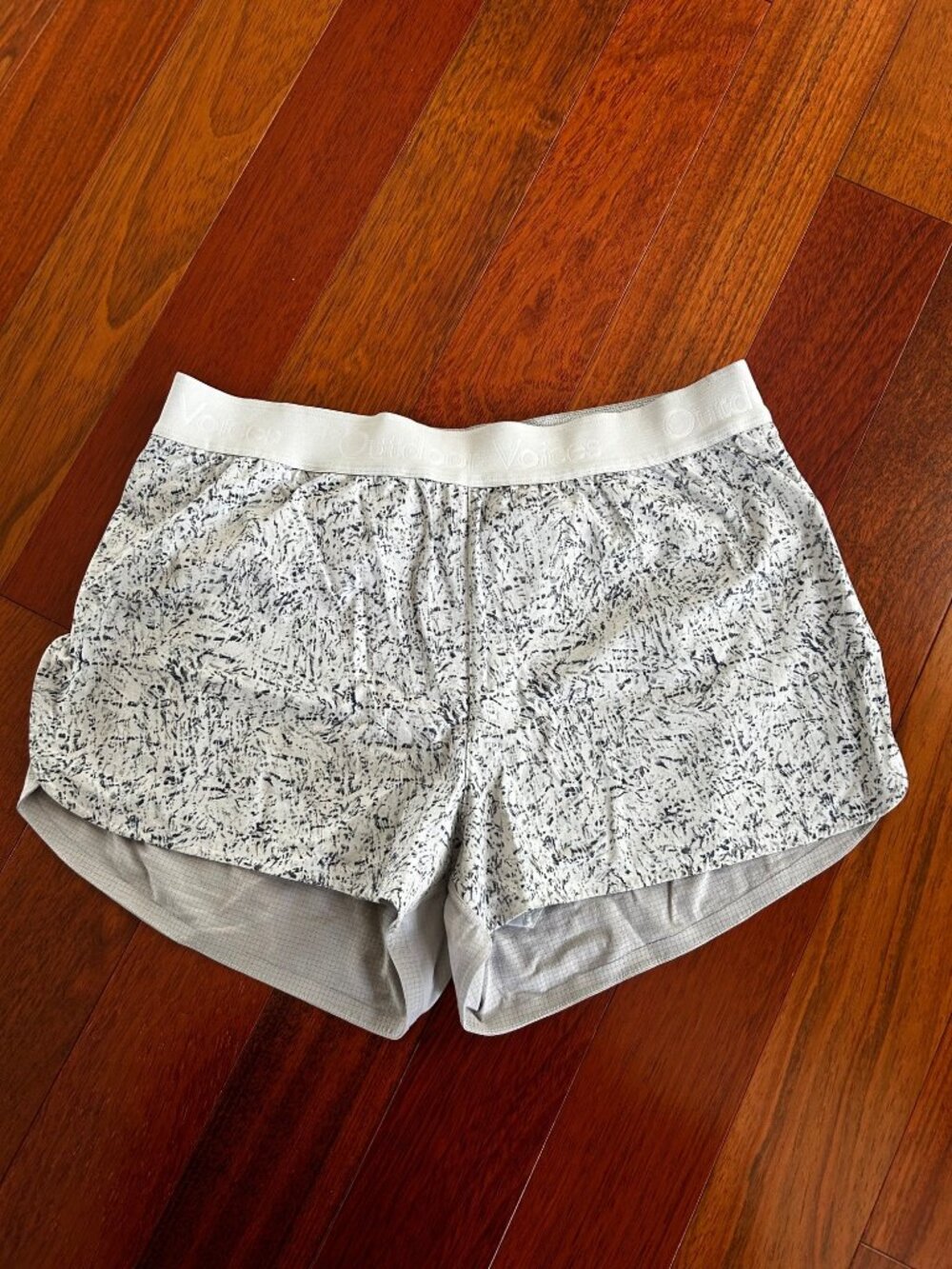 Outdoor Voices Gray Patterned Athletic Shorts with Liner Size Small Women's